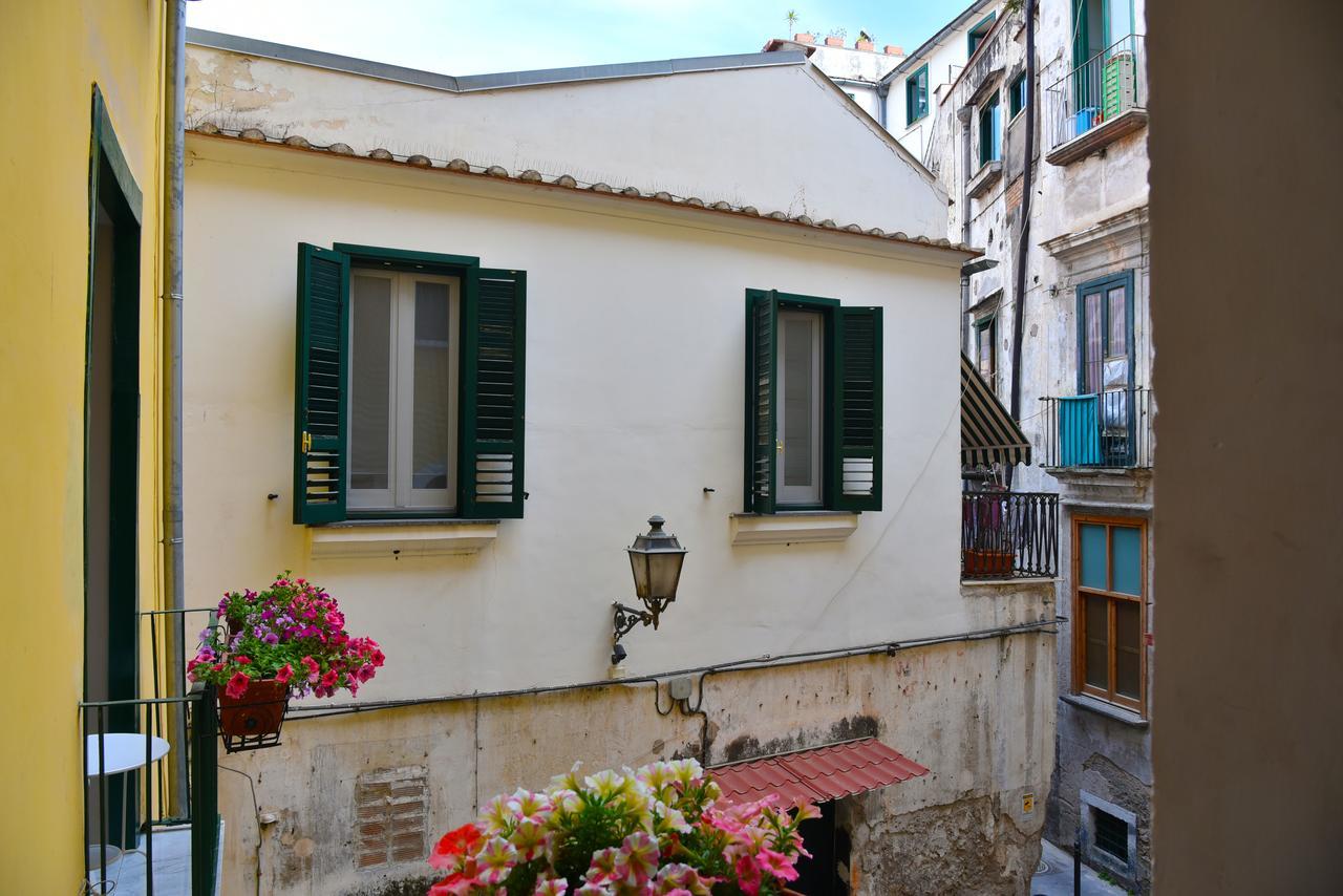 La Dolce Vita Salerno Bed and Breakfast Exterior foto