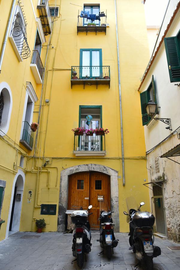 La Dolce Vita Salerno Bed and Breakfast Exterior foto